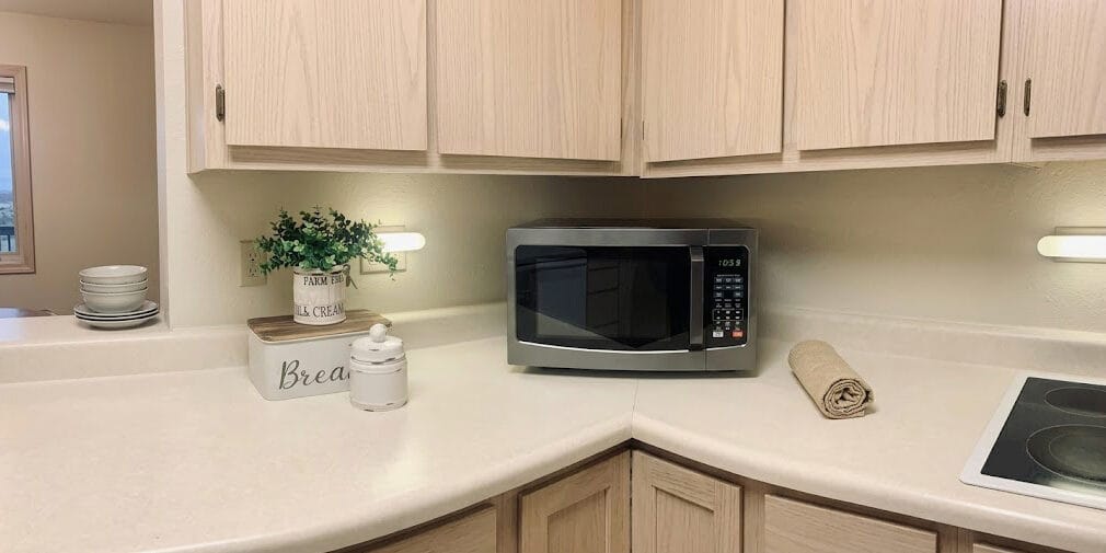 The Best Countertop Microwaves